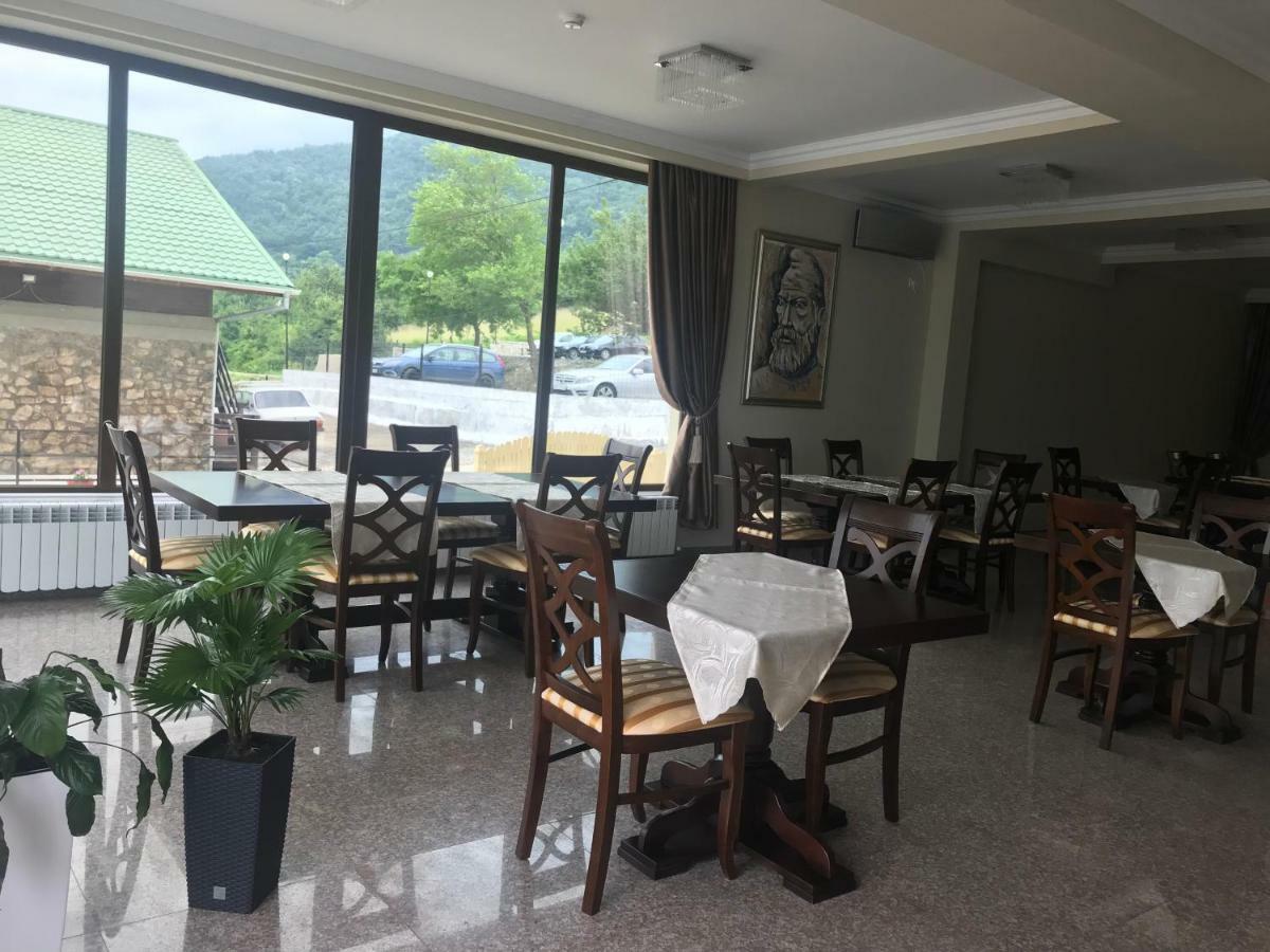 Pensiunea Alex&Restaurant Ieşelniţa Exterior foto